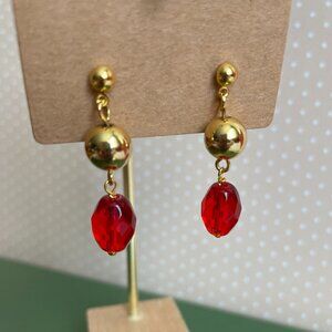 Artisan Red Glass Gold Tone Dangle Pierced Earrings NWT